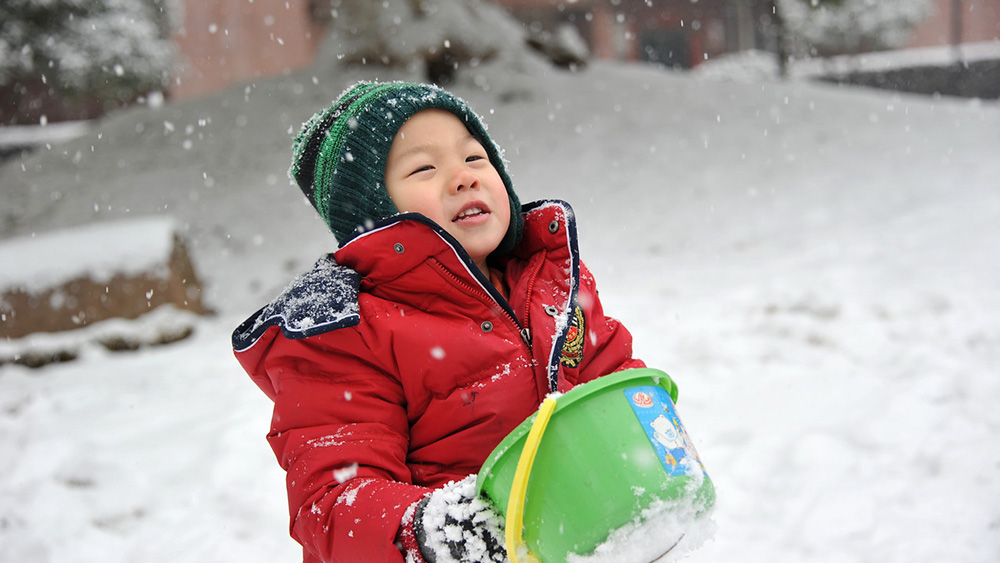 初雪，沒有炸雞和啤酒